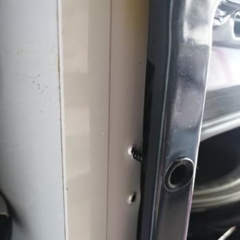 Yetkili Servis Hizmetinde Güven Sorunu Ve Zarar Görmüş Mobilyalar