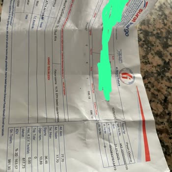 Kargo Şubesinde Kırılan Çerçeve Ve Umursamaz Hizmet