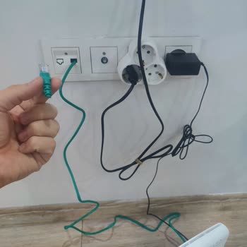 Taşınma Sonrası Beklenmedik DSL Bağlantısı Ve Kötü Tesisat