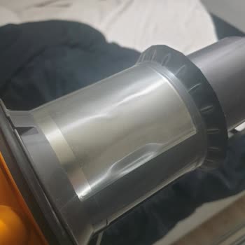 Dyson V15 Süpürgede Kronik Metal Yamulması Sorunu