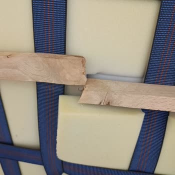 Vivense'den Aldığım Kanepe Kısa Sürede Kırıldı