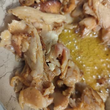 Banvit Çiğ Tavuk Döner Skandalı: Sağlık Tehlikesi