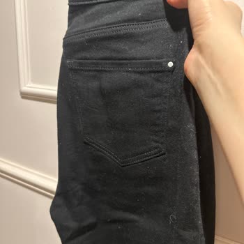 Mavi Kot Pantolonun Tüy Toplama Sorunu