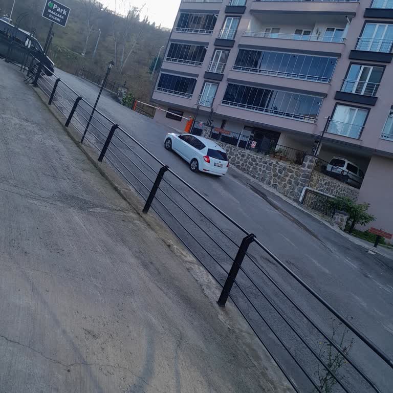 Çukurçayır Mahallesi'nde Yol Sorunu