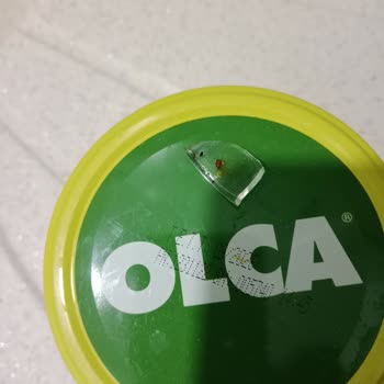 Salça Paketinde Cam Parçası Tehlikesi