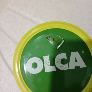 Salça Paketinde Cam Parçası Tehlikesi