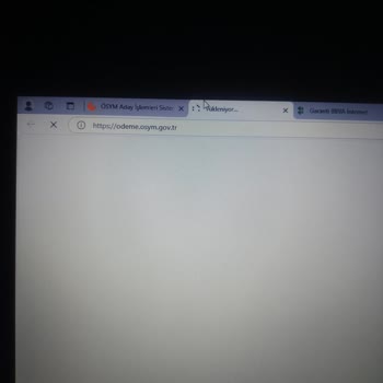 ÖSYM Ödeme Sisteminde Tıkanıklık Ve Mağduriyet