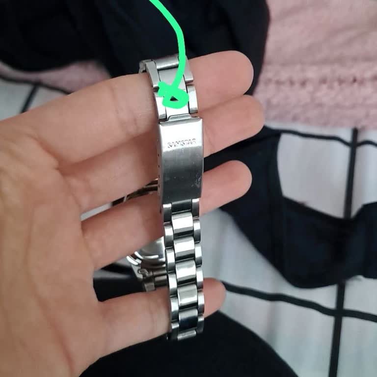 Laura Atelier İlgisizliği