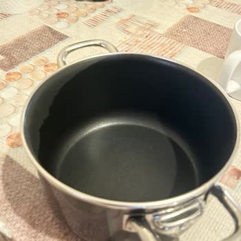 Madame Coco'dan Aldığım Tencere Setinde Soyulma Problemi