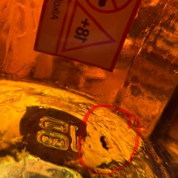 Johnnie Walker Black Label Viskide Böcek Şoku