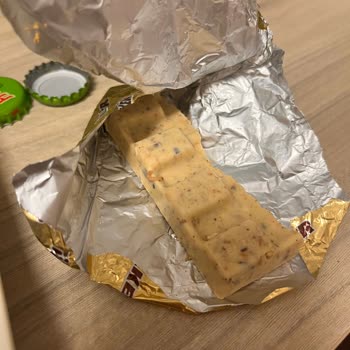 Aldığım Çikolata Kurtlandı: Sağlığımızla Oynanmasın!