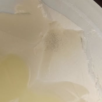 Yoğurt Küflenme Sorunu: Zehir Mi Yiyoruz?