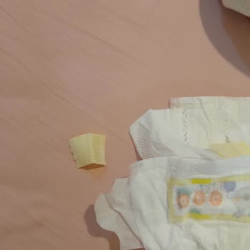 Prima Bebek Bezlerinde Yapışkan Sorunu