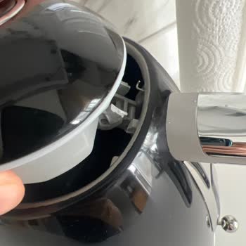 Smeg Wasserkocher schlechter Service und enttäuschte Erwartungen bei Qualität