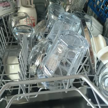 Grundig Bulaşık Makinesi: Sürekli Sorunlar Ve Çözümsüzlük