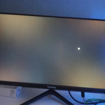Yeni Alınan Monitörde Sürekli Görüntü Sorunu