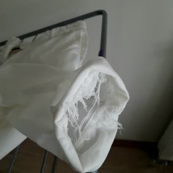 Brooks Brothers Terzi Hatası İle Ziyan Olan Pantolon