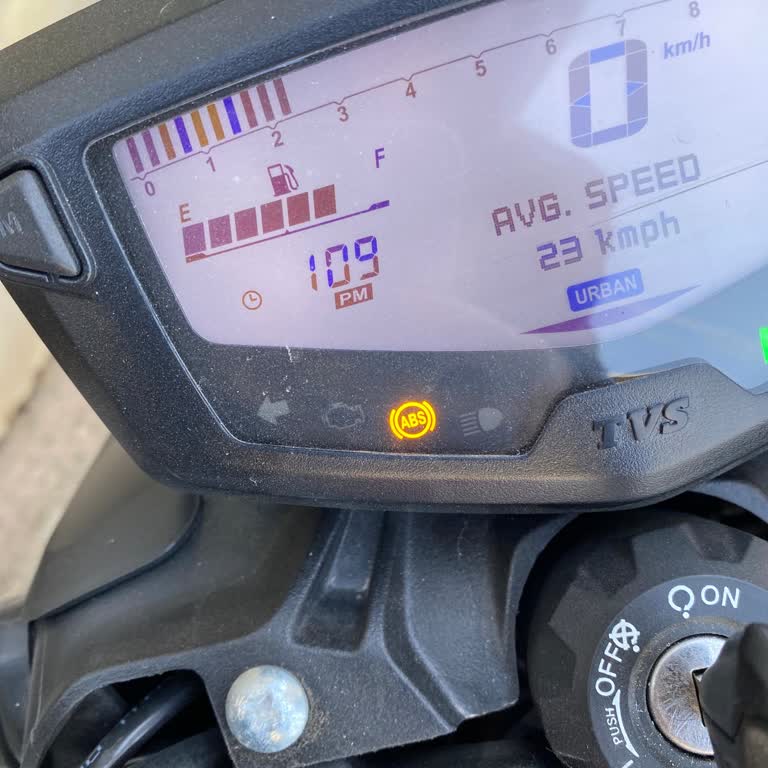 Motosikletin ABS Sorunu Ve İletişim Problemleri