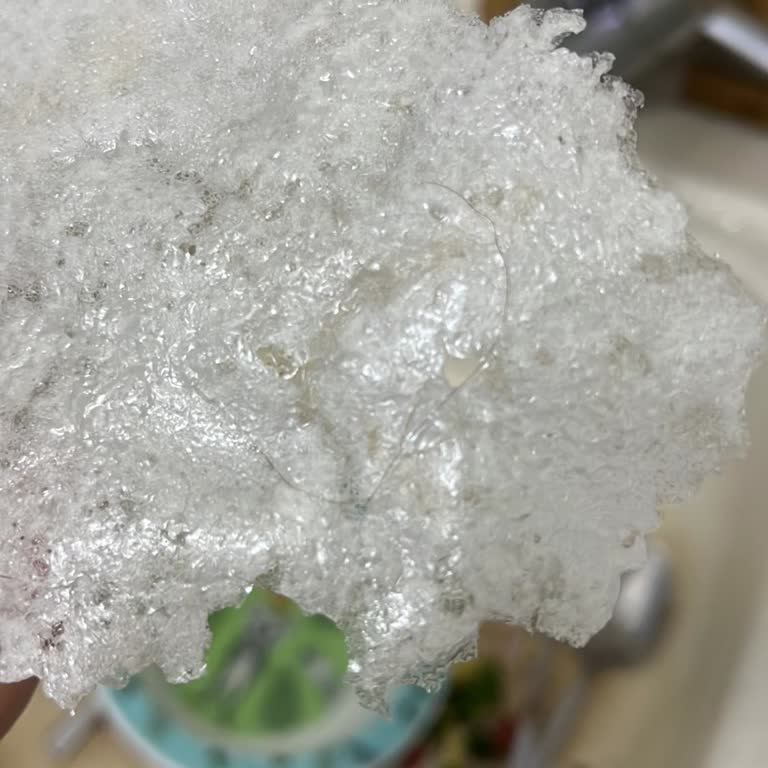 Saffet Abdullah Güllaçları Aldığım Güllaçta Kıl Çıktı