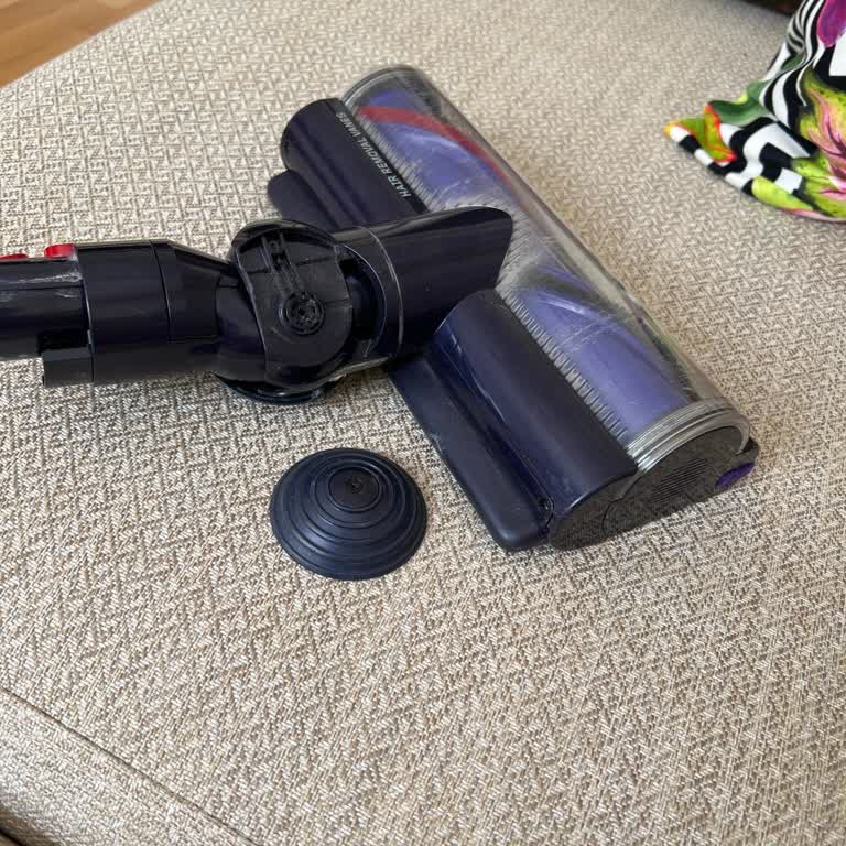 Dyson Süpürge Başlık Sorunu Ve Ücretli Değişim
