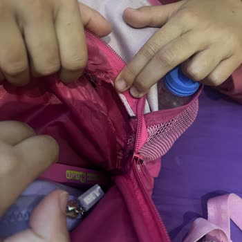 GAP Çantada Hayal Kırıklığı: Kısa Sürede Yırtıldı