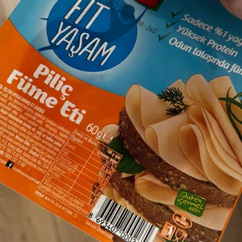 Son Kullanma Tarihi Geçmemiş Piliç Füme Etin Küflenmesi