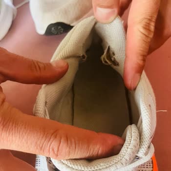 Nike Ayakkabıda Kalite Sorunu Ve Yırtılma Problemleri