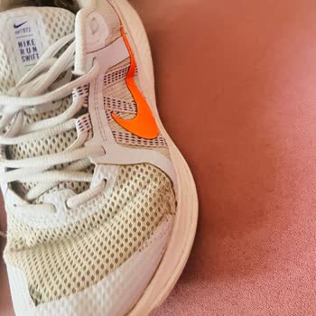 Nike Ayakkabıda Kalite Sorunu Ve Yırtılma Problemleri
