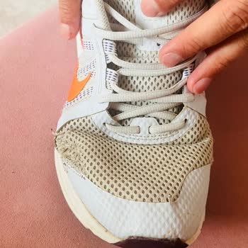 Nike Ayakkabıda Kalite Sorunu Ve Yırtılma Problemleri