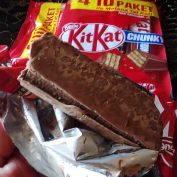 Bozuk Kitkat Çikolatası: Nestle Güvenimi Sarsıyor