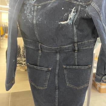 Boyner'den Aldığım Kot Elbise Ağartıcı Temas İddiasıyla Hayal Kırıklığına Uğrattı