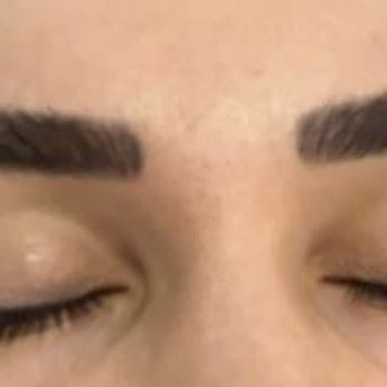 Microblading İşleminde Yanıltıcı Renk Sorunu