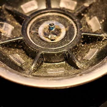 Dyson Süpürge Başlığındaki Kronik Tekerlek Sorunu