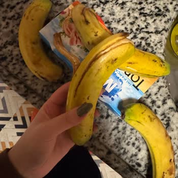 Ezilmiş Muzlar Ve Yetersiz Müşteri Hizmetleri