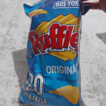 Cips Paketinde Hijyen Sorunu