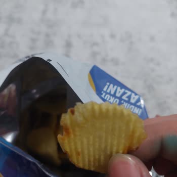 Cips Paketinde Hijyen Sorunu