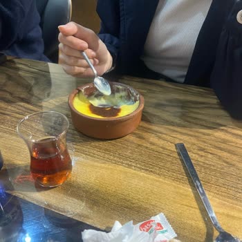 Dostlar Sofrası (Gebze) Eksik Personel Ve Kaotik İftar Deneyimi