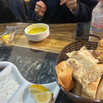 Dostlar Sofrası (Gebze) Eksik Personel Ve Kaotik İftar Deneyimi