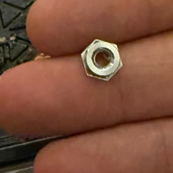 Çiğköftenin İçinden Somon Vida Çıktı, Dişim Kırılacaktı