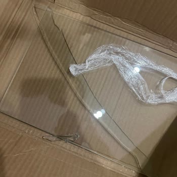 Kırık Camlar Ve Yetersiz Destekle Gelen Hayal Kırıklığı