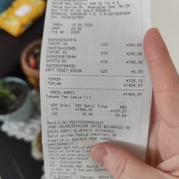 Koton Mağazasında Karton Poşet Ücreti Şoku