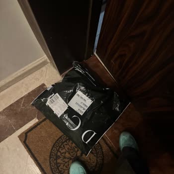 Dcey Elbisem Tıkıştırılmış Ve Zarar Görmüş Halde Geri Geldi