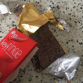 Eti Keyfince Çikolatasında Tazelik Sorunu Ve İlgisizlik