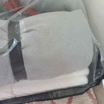 Yanlış Renk Koltuk Örtüsü Ve Ek Ücret Talebi