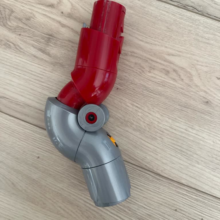 Dyson Koltuk Altı Aparatı Sorunu: Acil Çözüm Bekliyorum