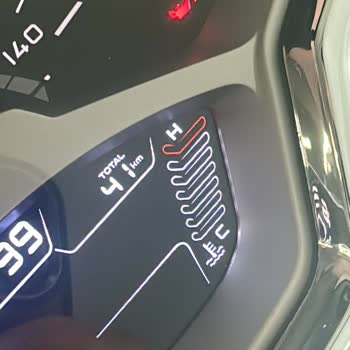 Yeni Alınan Vespa Motosikletin Yakıt Sızıntısı Ve Parça Tedariği Sorunu