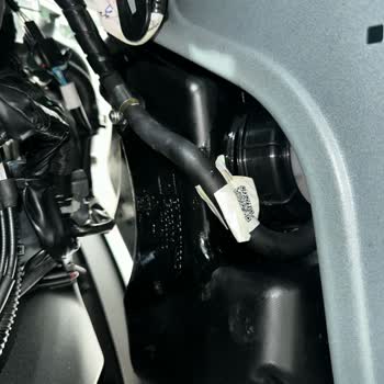 Yeni Alınan Vespa Motosikletin Yakıt Sızıntısı Ve Parça Tedariği Sorunu