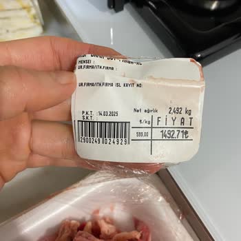 Onur Market'te Et Alışverişinde Yağ Şoku