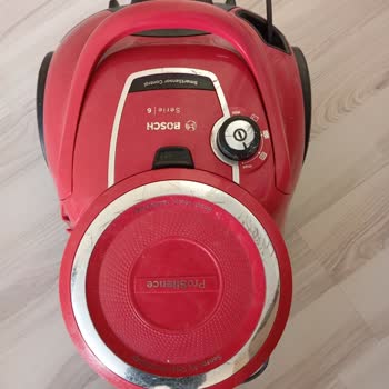 Bosch Seri 6 Elektrikli Süpürge Sürekli Kapanma Sorunu