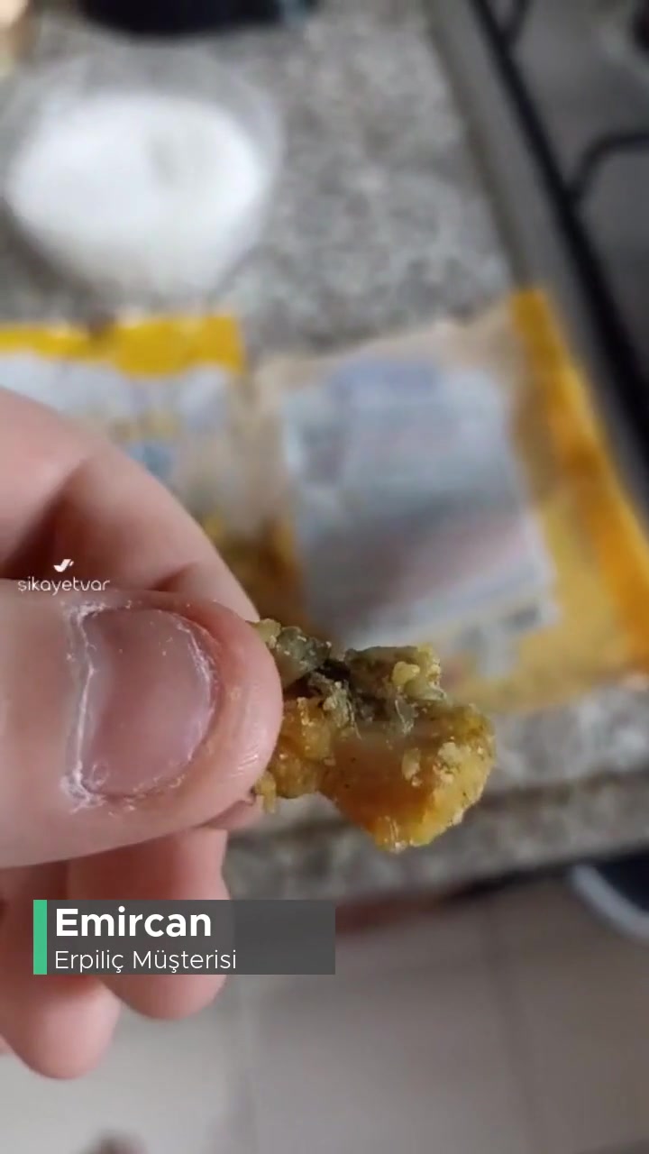 Erpiliç Yeşillenmiş Tavuk Eti Parçaları! videonun kapak resmi